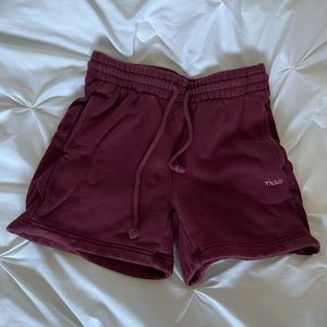 TNA Cozy Fleece Boyfriend 5” Sweatshort